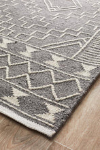 Load image into Gallery viewer, Hudson 802 Grey Rug