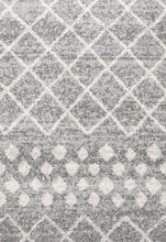 Load image into Gallery viewer, Oasis Selma Silver Tribal Runner Rug