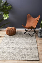 Load image into Gallery viewer, Skandinavian 300 Grey Rug