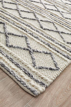 Load image into Gallery viewer, Studio Milly Textured Woollen Rug White Grey