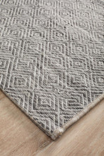 Load image into Gallery viewer, Rug Culture Terrace 5500 Grey Runner Rug