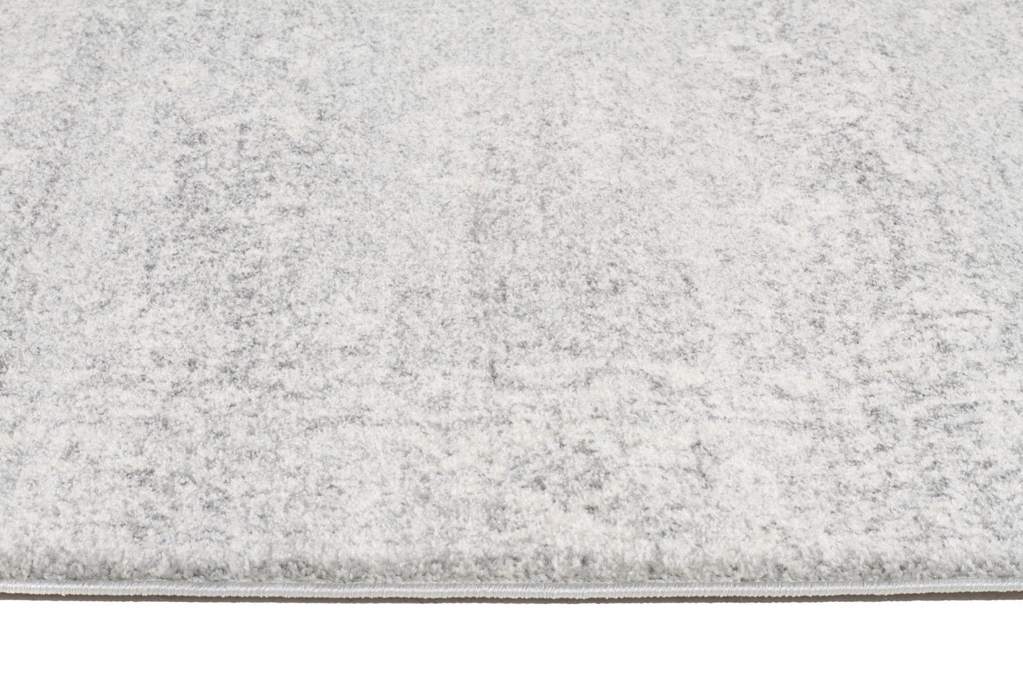 Evoke Shine Silver Transitional Rug