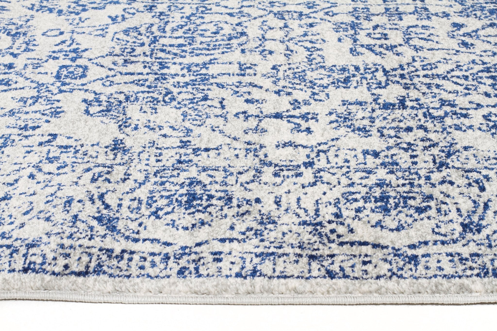 Evoke Frost Blue Transitional Rug