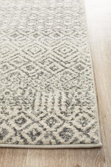 Evoke Diamond Grey Transitional Runner Rug