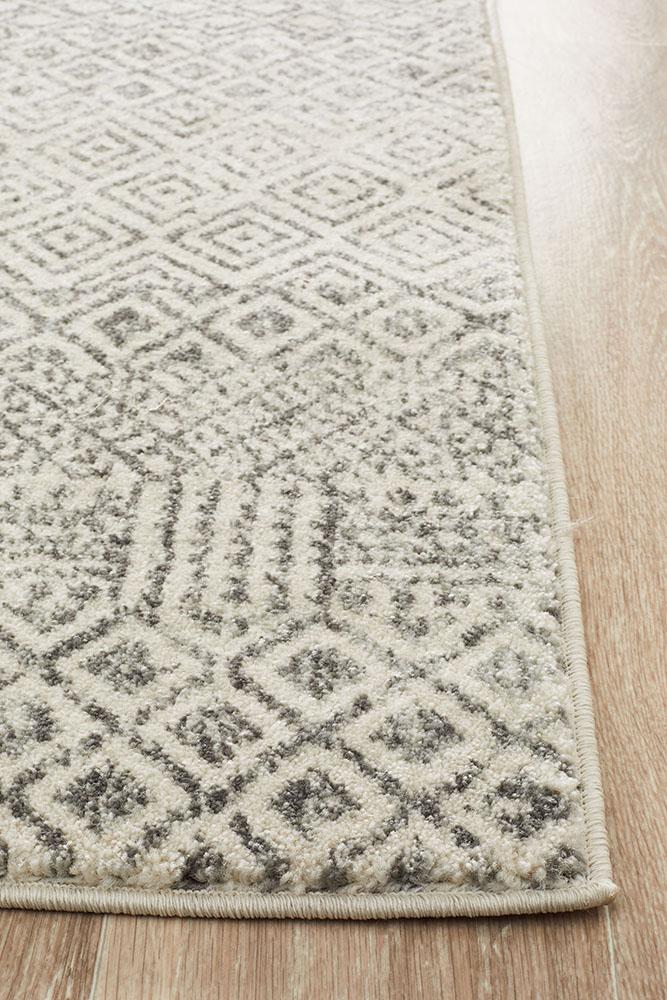 Evoke Diamond Grey Transitional Rug