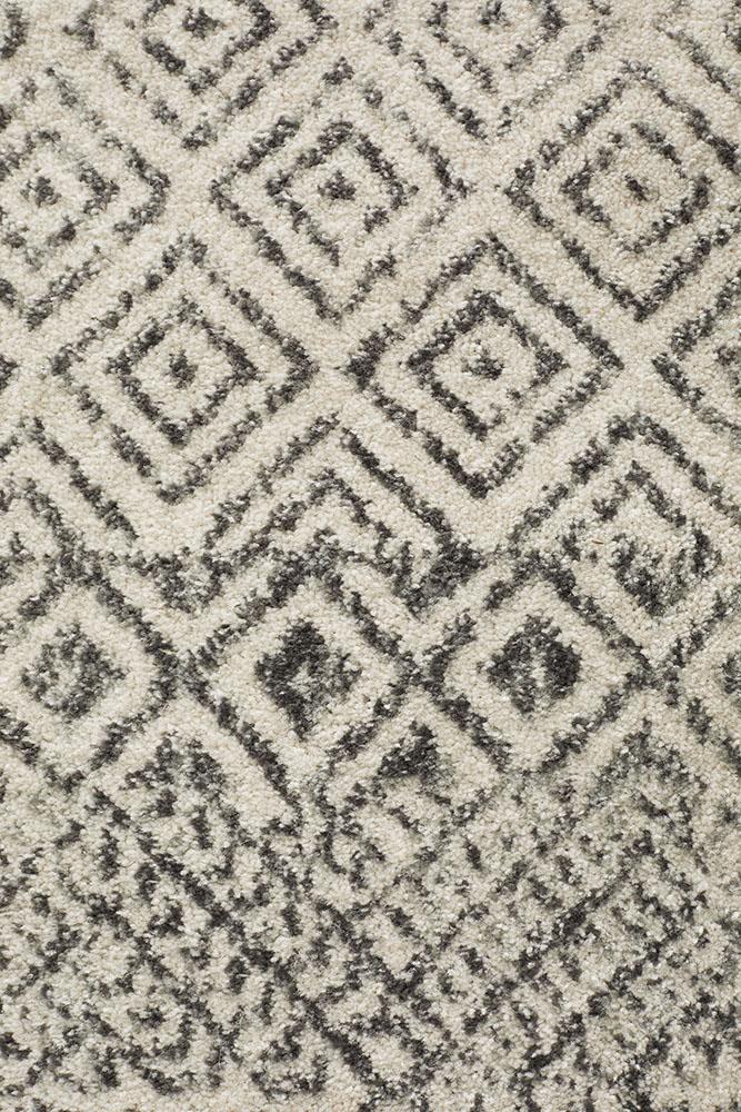 Evoke Diamond Grey Transitional Rug