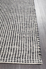 Skandinavian 300 Black Rug