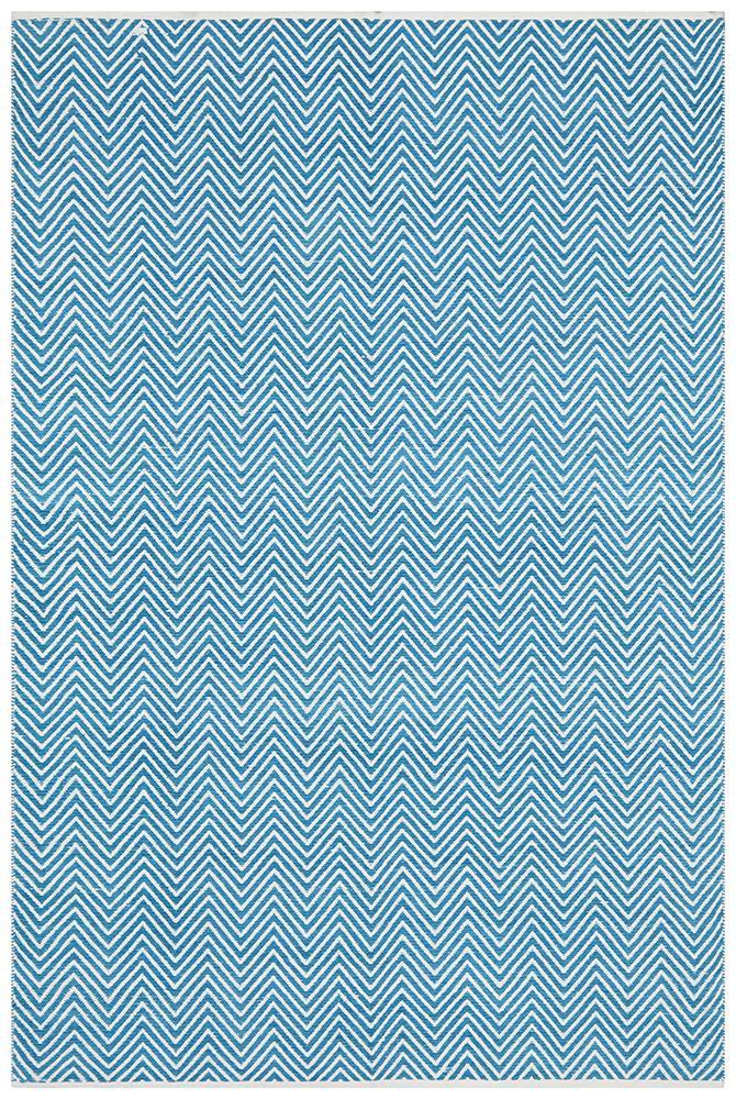 Spirit Chevron Turquoise Rug