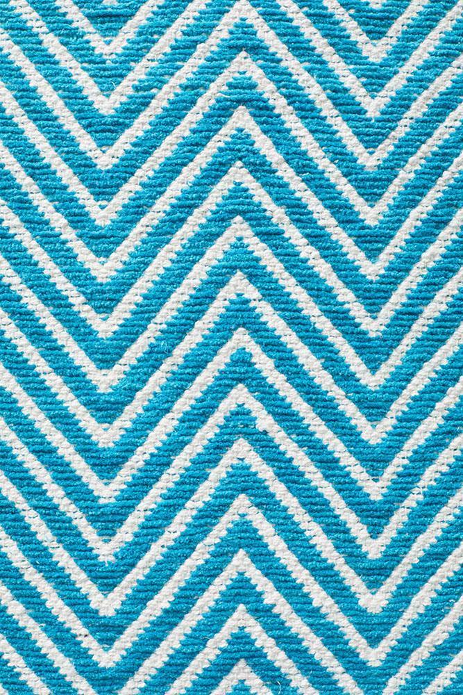 Spirit Chevron Turquoise Rug